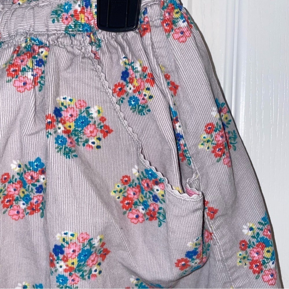Mini Boden Girls size 7-8Y Floral Fine Corduroy Skirt Gray‎ Pockets Lined - Picture 3 of 5